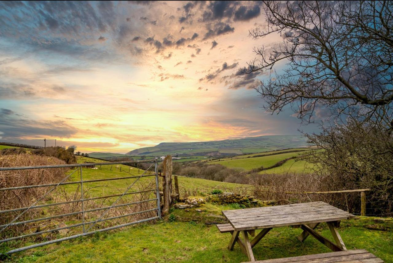 Polrunny Farm Seaberry Cottage With A Sea View And Log Burner Boscastle Buitenkant foto