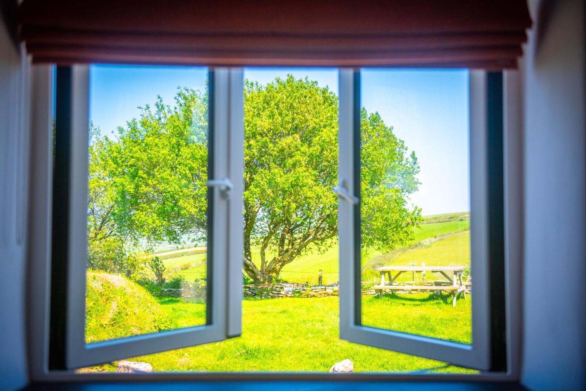Polrunny Farm Seaberry Cottage With A Sea View And Log Burner Boscastle Buitenkant foto